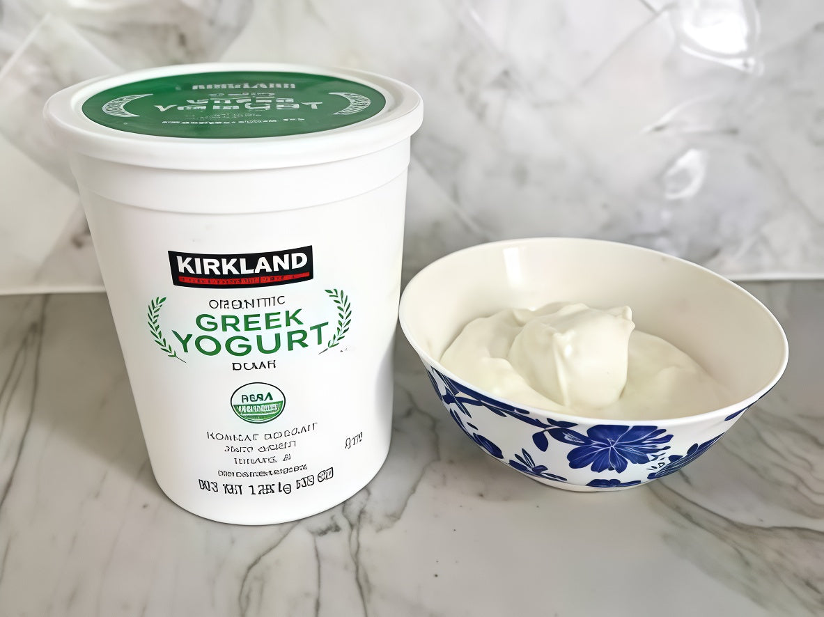 Kirkland Signature Organic Greek Yogurt – 48 oz | Plain, High Protein, USDA Organic, Gluten-Free