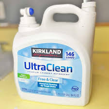 Kirkland Ultra Clean Free & Clear Detergent, 194 fl oz – 146 Loads, HE Safe