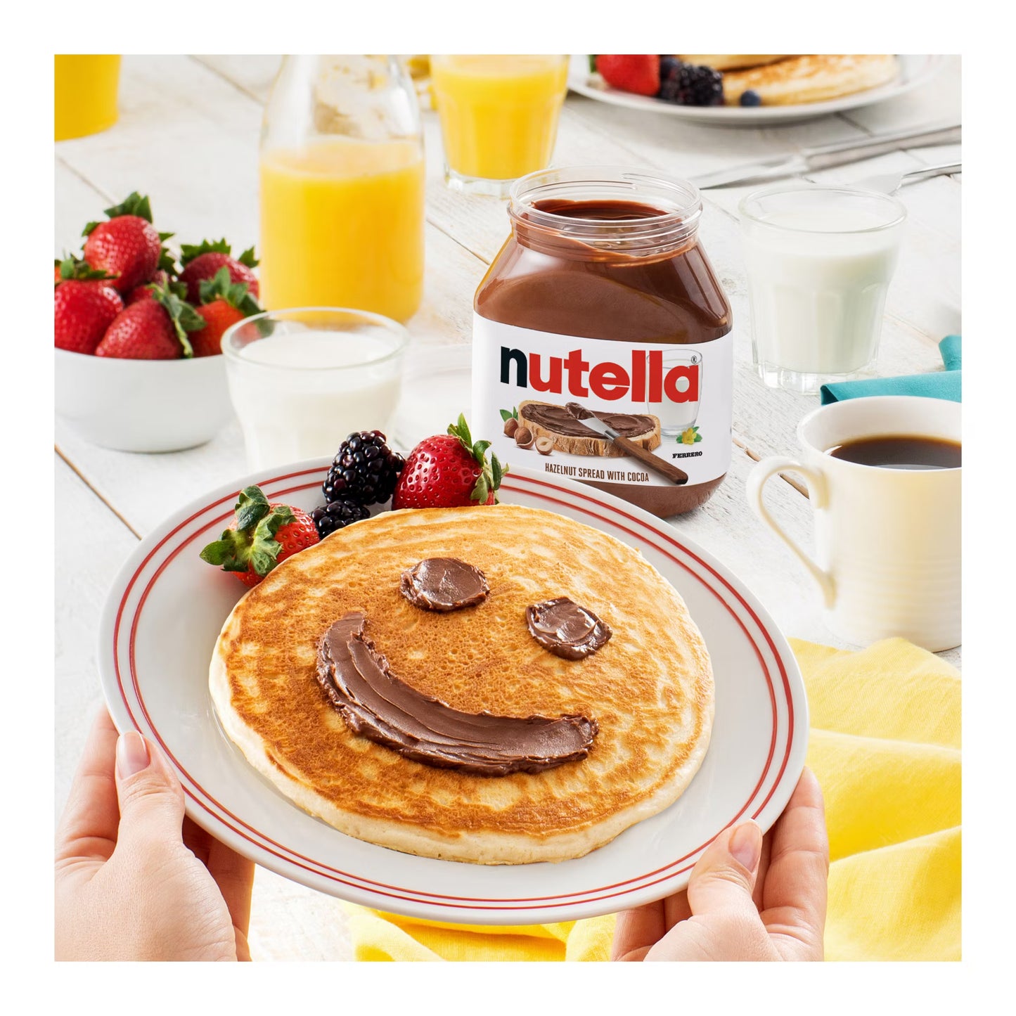 Nutella Hazelnut Spread with Cocoa, 33.5 oz, 2-Pack – Creamy Chocolate Hazelnut Spread